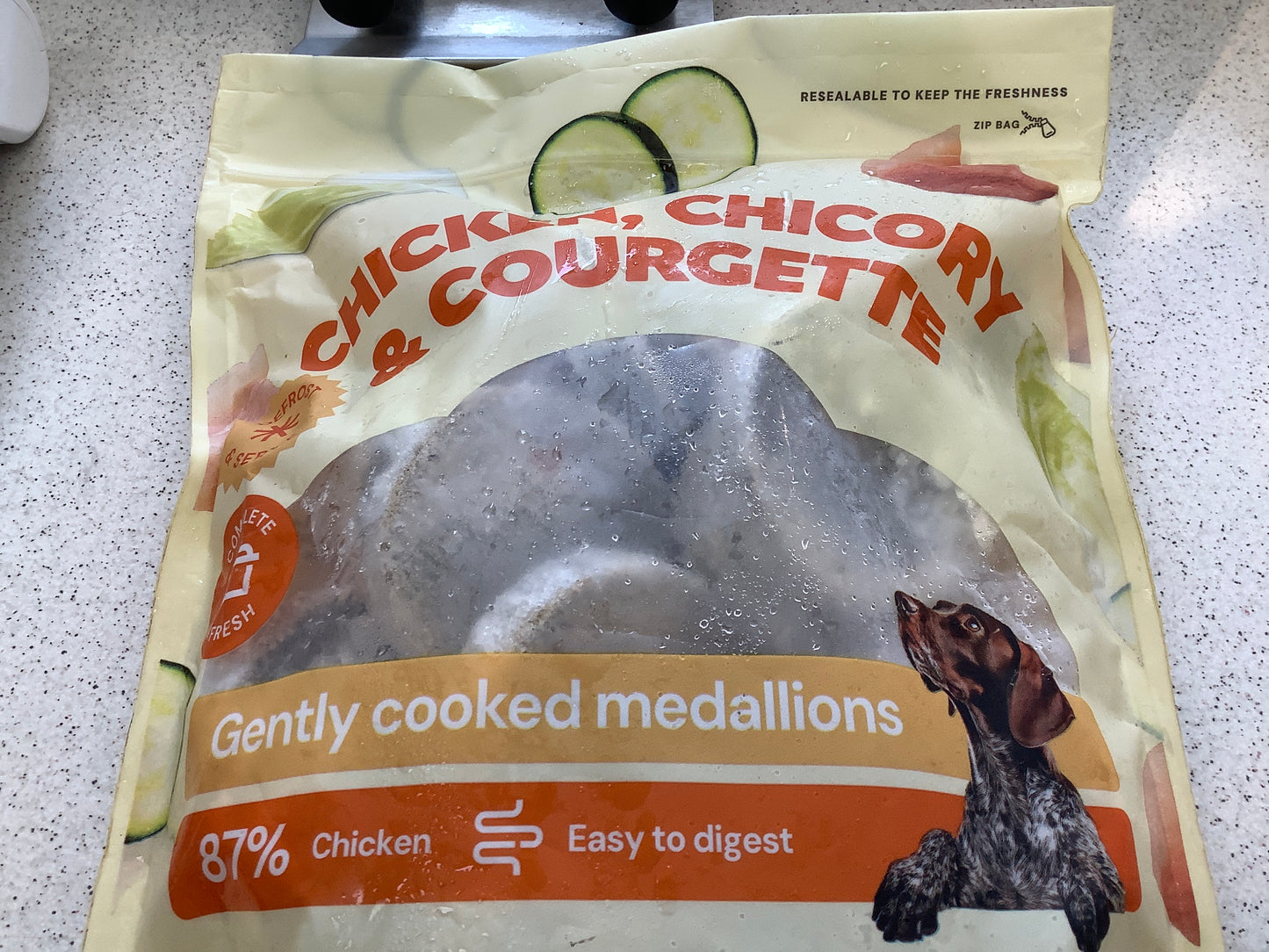 Nutriment gently cooked medallions chicken chicory & courgette