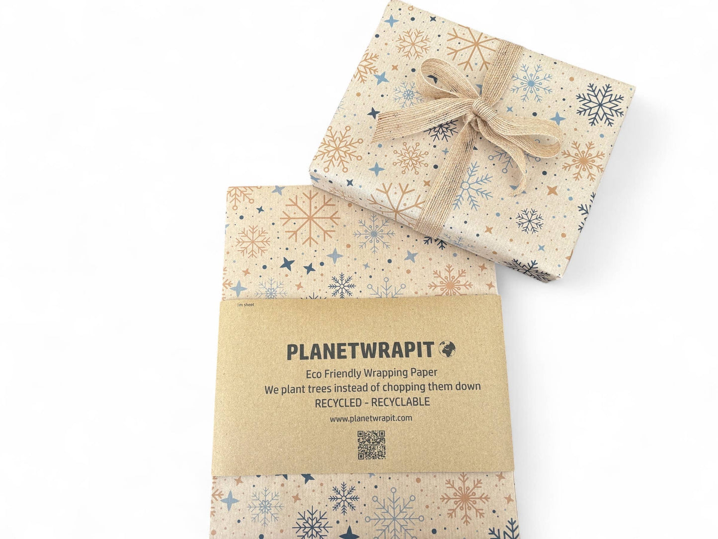 PlanetWrapIt - Christmas Snowflakes Recycled Eco Kraft Gift Wrapping Paper