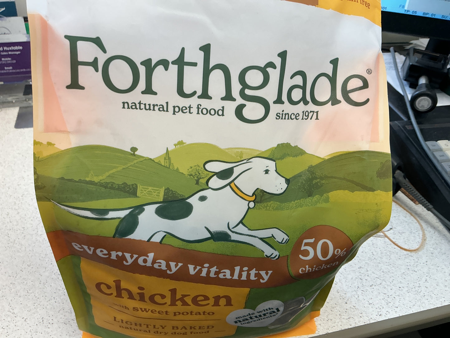 Forthglade lightly baked natural dry dog food 2kg
