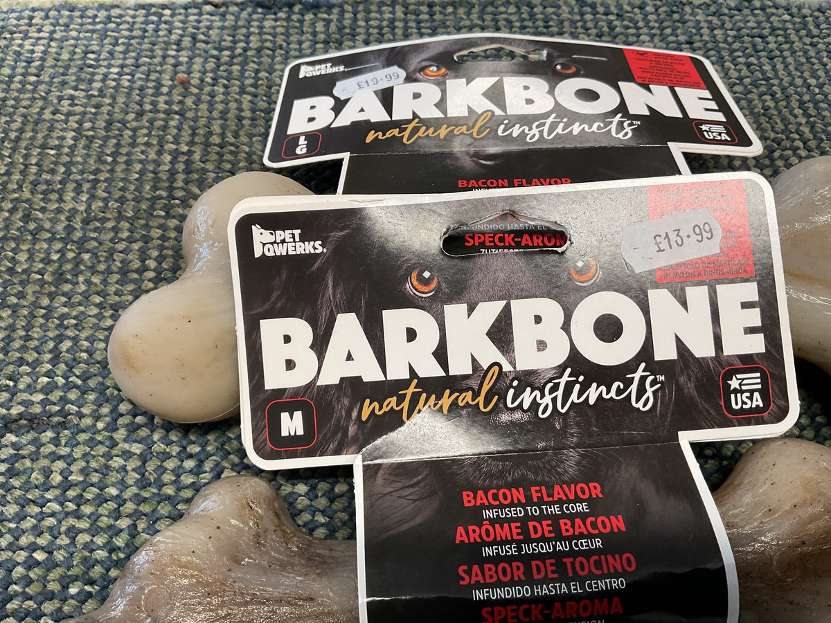 Bark bone bacon flavour nylon chew