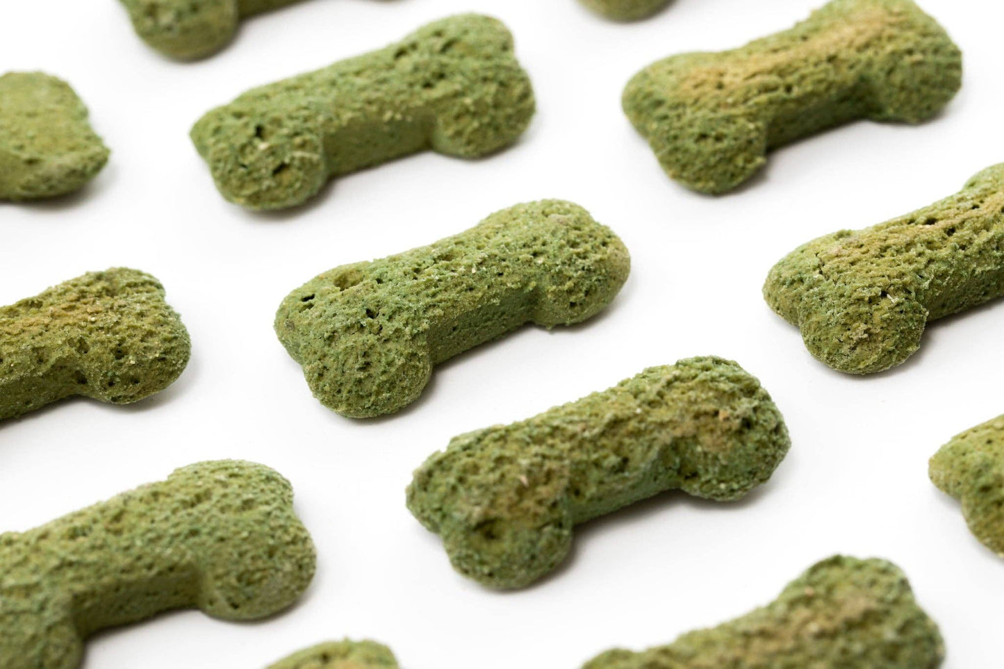 Life Of Riley Bakery Ltd - Nutritionist Approved Minty Breath Bones Dog Treats