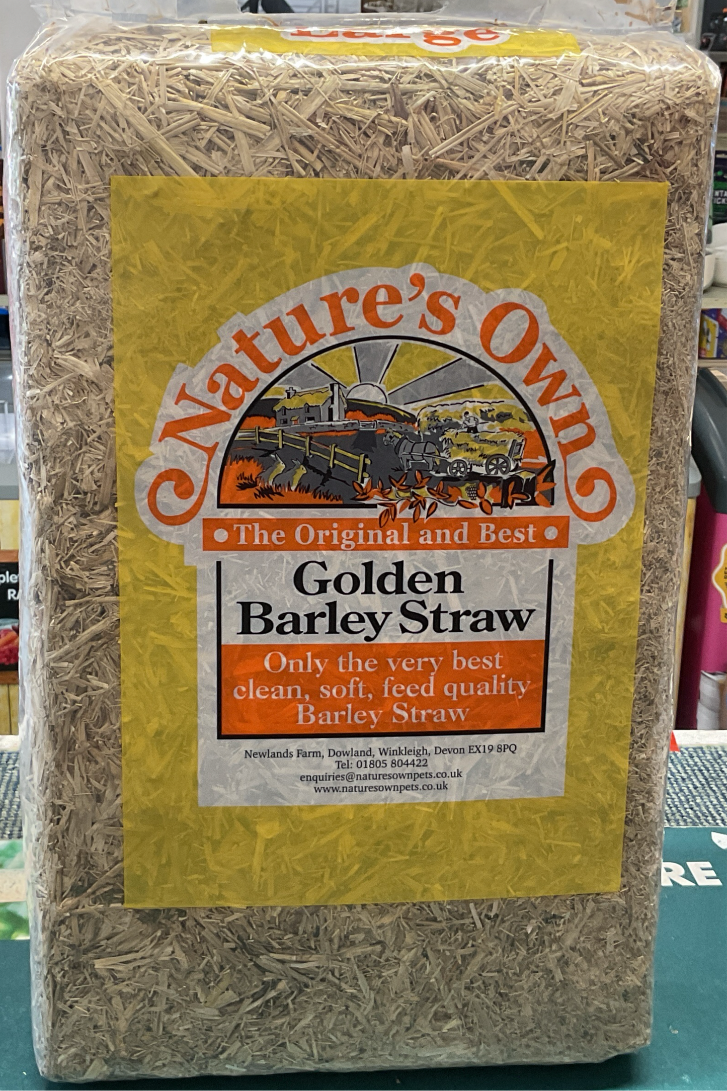 Natures Own Golden Barley Straw