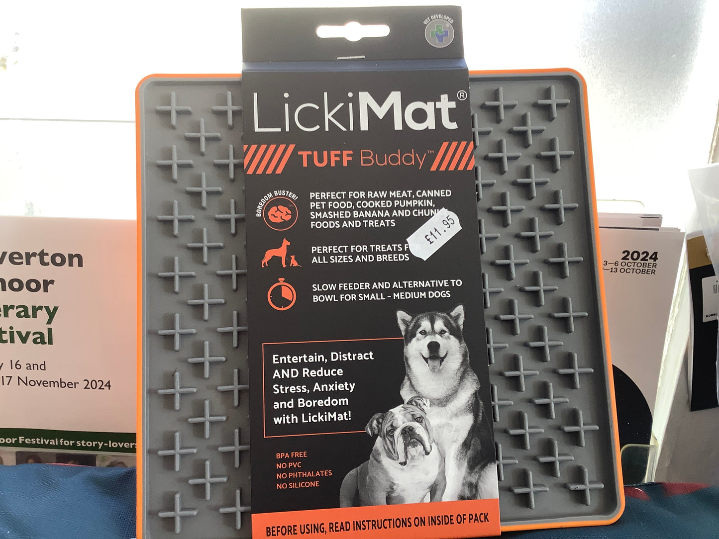 LickiMat Buddy Tuff 20cm