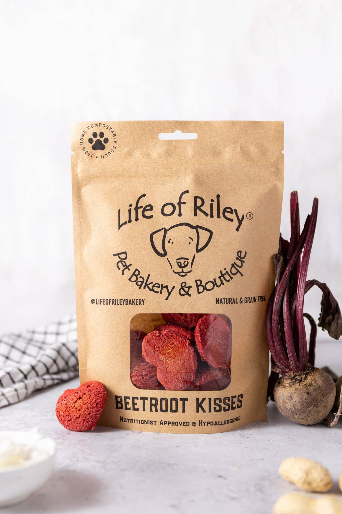 Life Of Riley Bakery Ltd - Grain Free Beetroot Hearts / Kisses - Nutritionist Approved